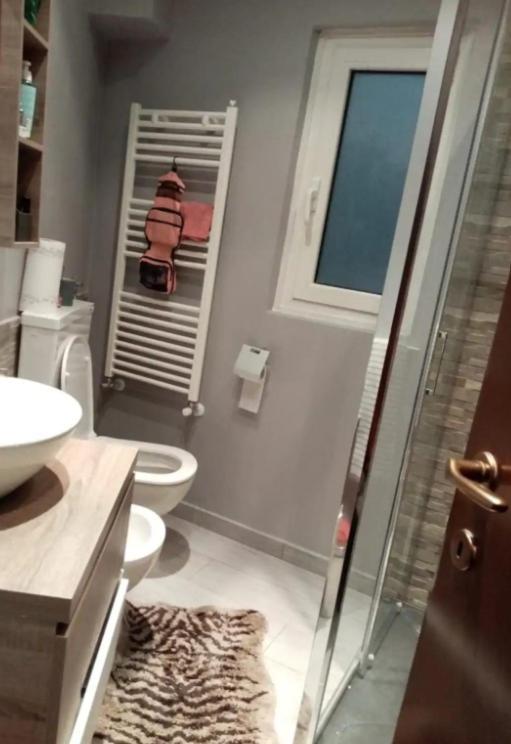 Splendido E Silenzioso Bilocale Vicino San Babila-m4 Dateo Apartamento Milán